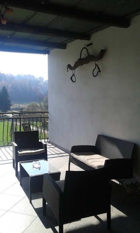 B&B La Coccarda CastellʼAlfero 외부 사진