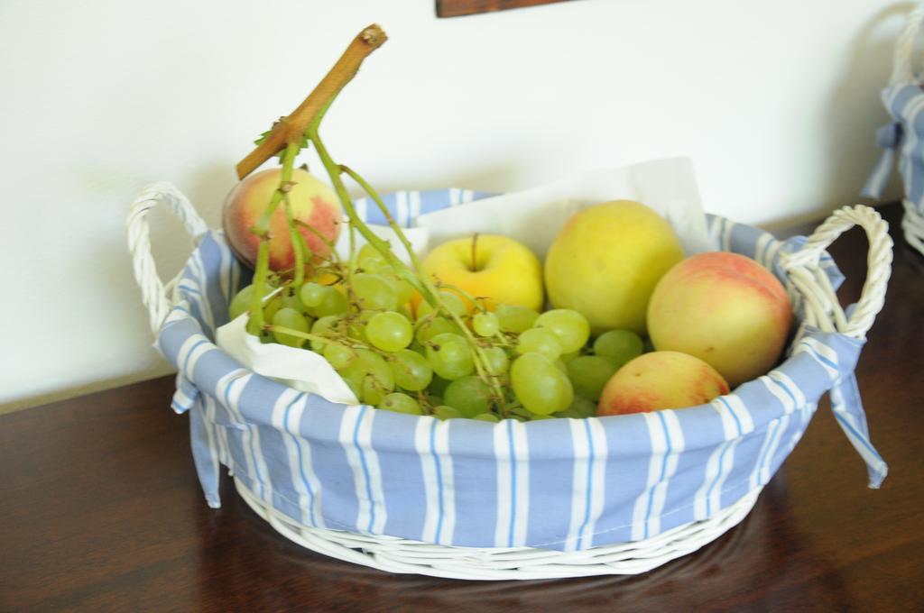 B&B La Coccarda CastellʼAlfero 외부 사진